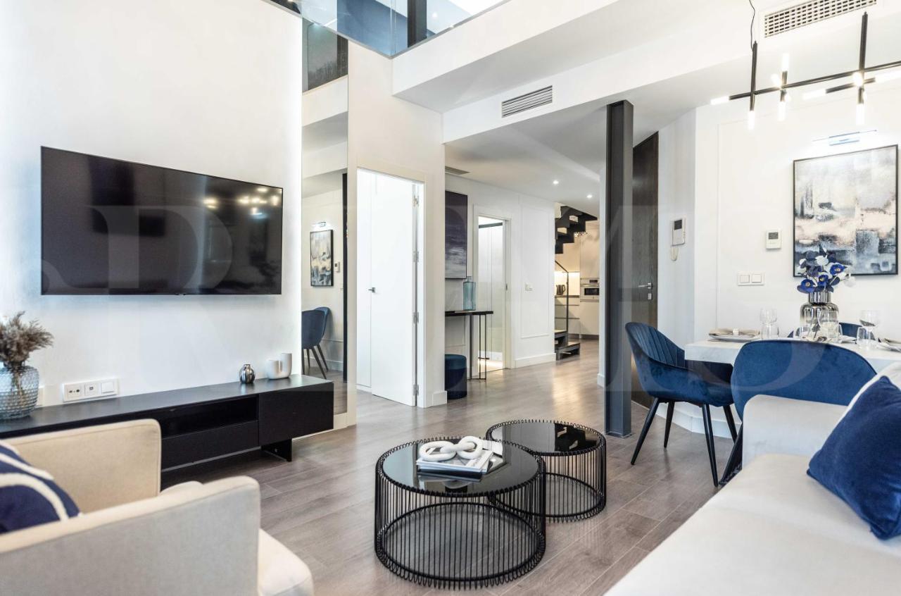 Apartment Contemporary Luxe Duplex In The Heart Of By Rems *